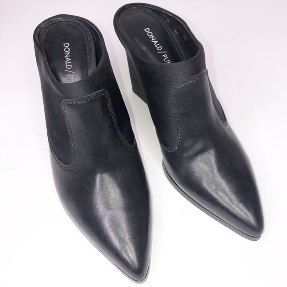 Donald Pliner SZ 7.5 Valda Black Pointed Toe Western Heeled Mules Clog Boho Chic
